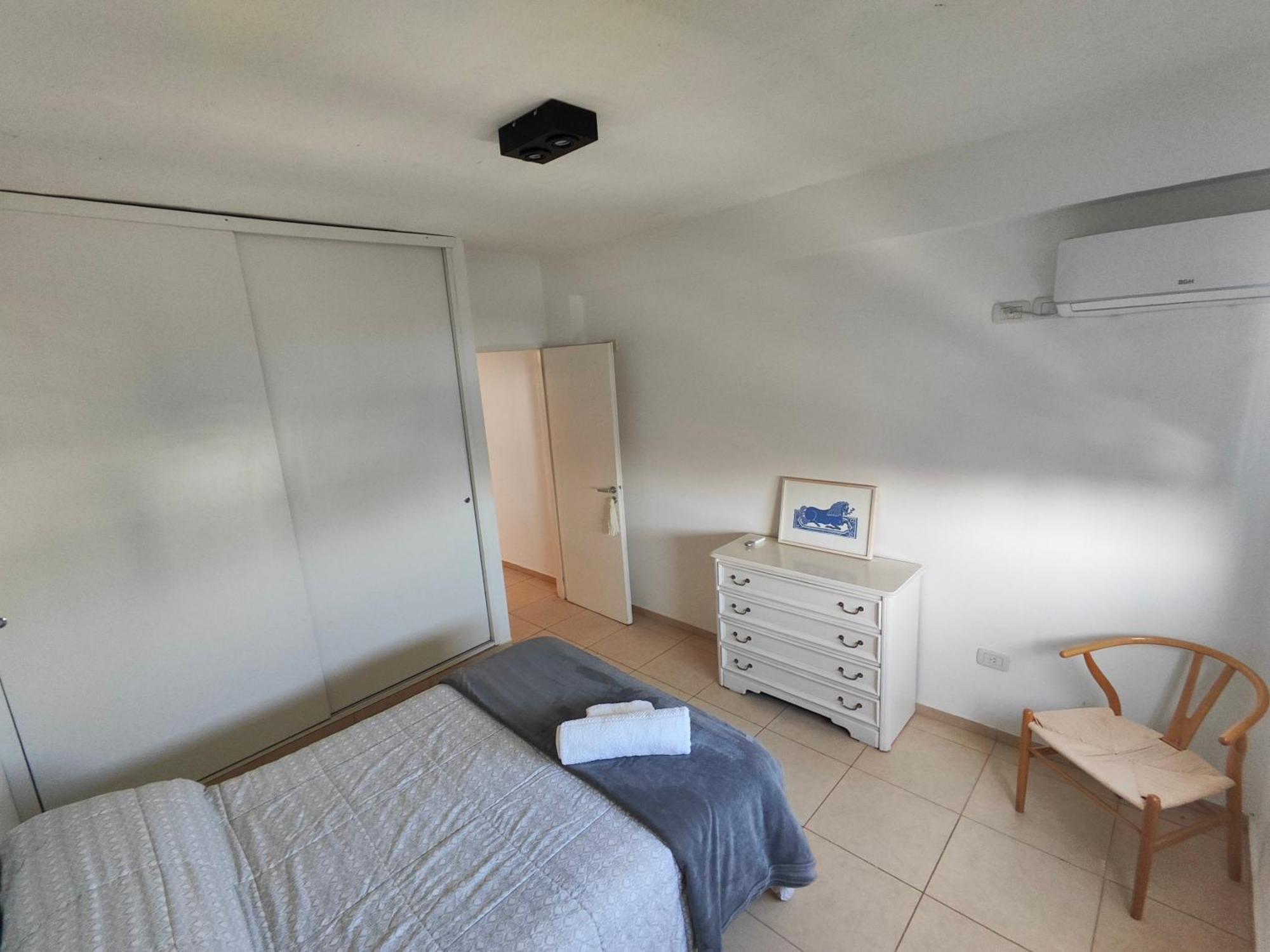 Apartment Departamento Elena 3 *